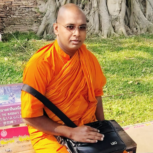 Rev. Mawathawewe Gnanabiwansa(Royal Pandit, BA,MA,Mphil University of Kelaniya)